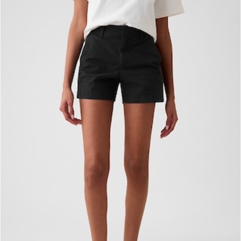 NWT Gap 4" Downtown Khaki Shorts‎ Black Size 8